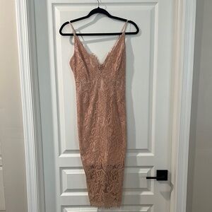 Women’s Elegant Lace Midi Dress in Blush Pink